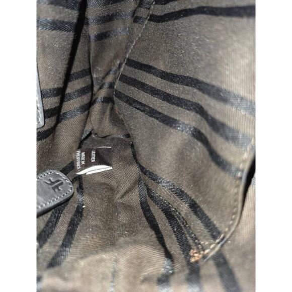 FRYE Mini Melissa Leather Crossbody Shopper Amethyst Bag B000440 - Picture 11 of 11